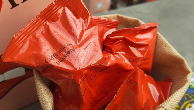 Caff� con Stile | 120 Capsule Passion compatibili DolceGusto + Portacialde in Stoffa Fatto a Mano